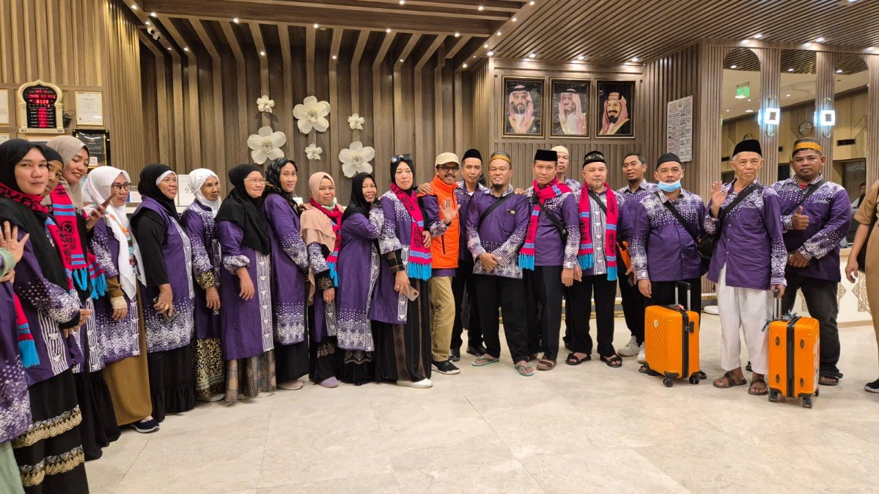 JAMAAH HAJI NABA 2024 NABA TOUR TIBA DI MADINAH